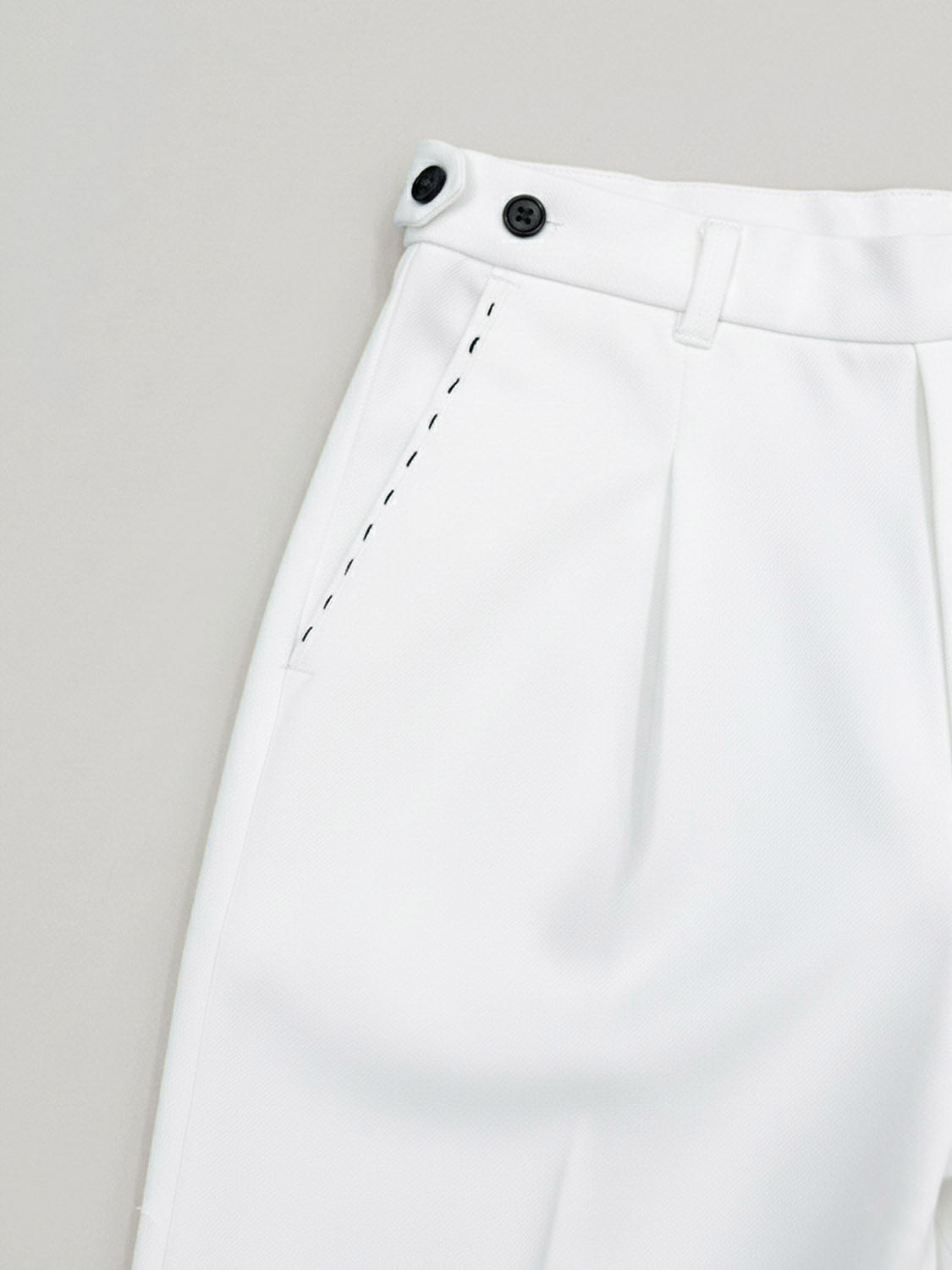 White Adjustable Pleated Pant - Number3Clothing